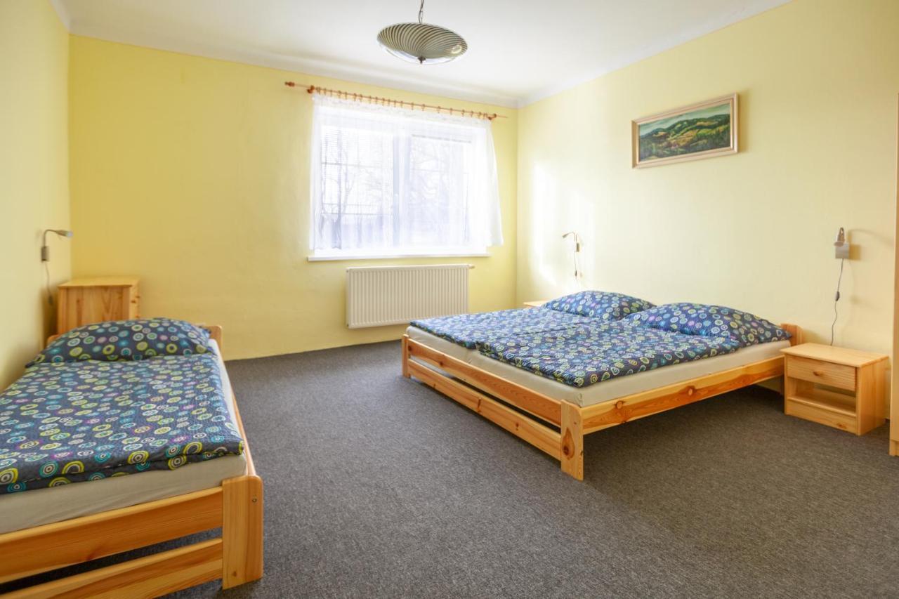Apartmany Domek U Lesa Bítov Zewnętrze zdjęcie