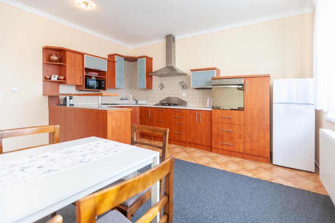 Apartmany Domek U Lesa Bítov Zewnętrze zdjęcie